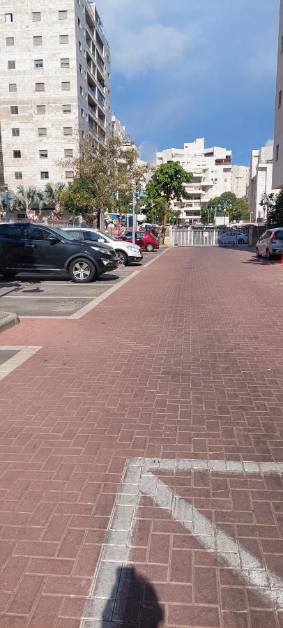 Apartment 2 Bedrooms Central Location Ashdod Dış mekan fotoğraf