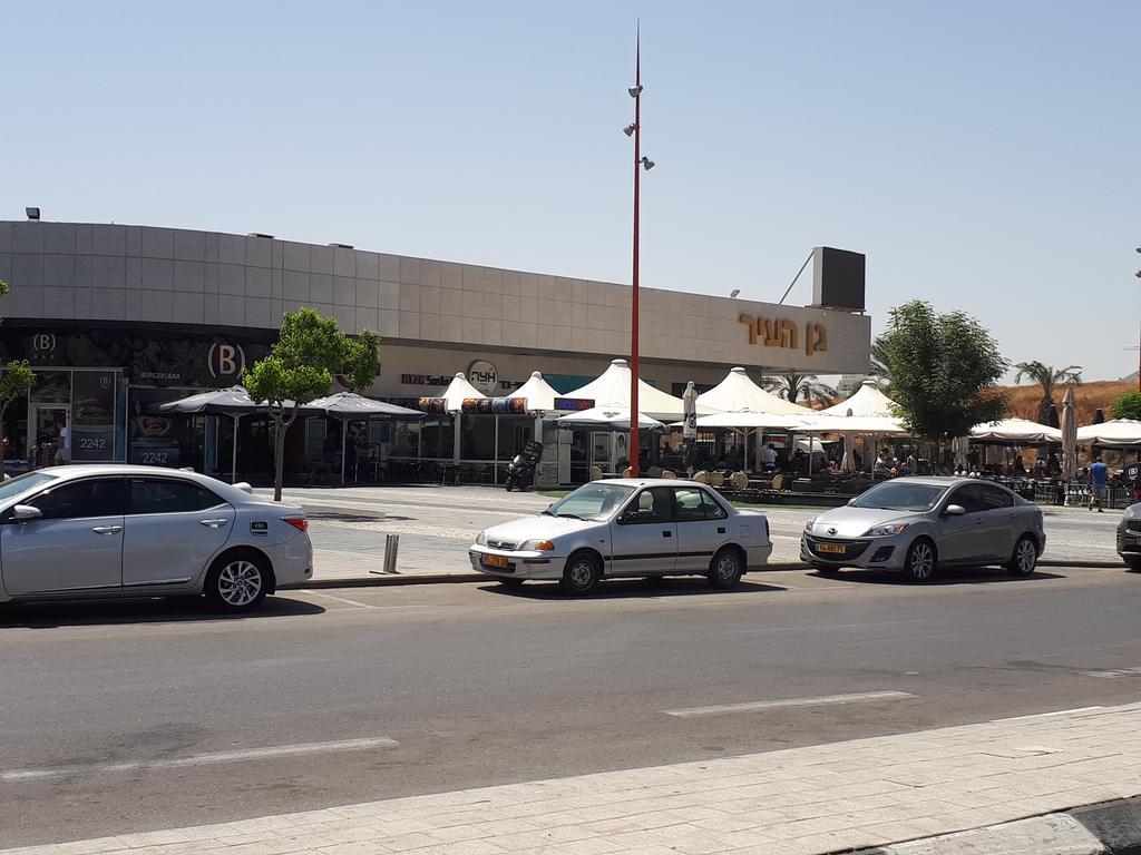 Apartment 2 Bedrooms Central Location Ashdod Dış mekan fotoğraf