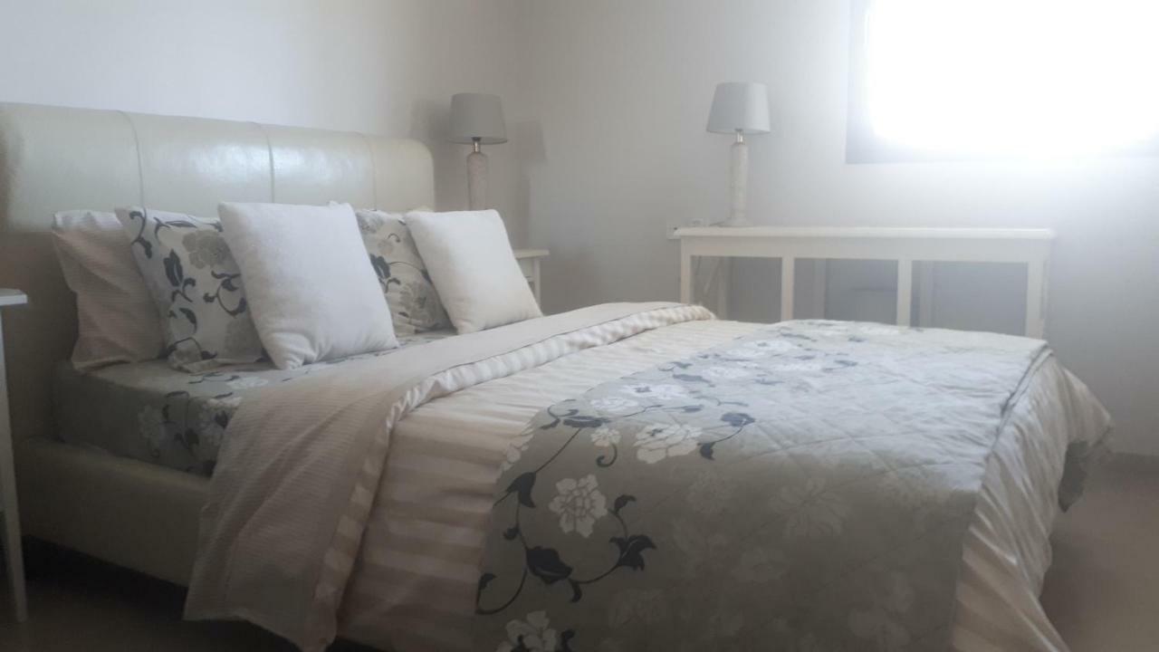 Apartment 2 Bedrooms Central Location Ashdod Dış mekan fotoğraf