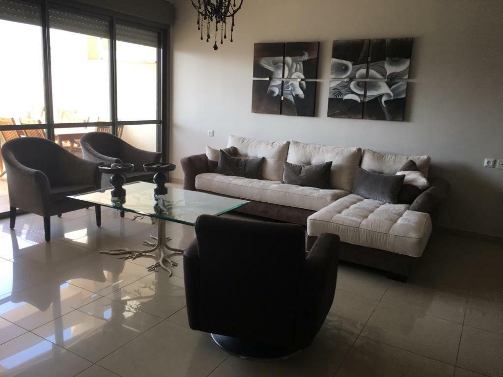 Apartment 2 Bedrooms Central Location Ashdod Dış mekan fotoğraf